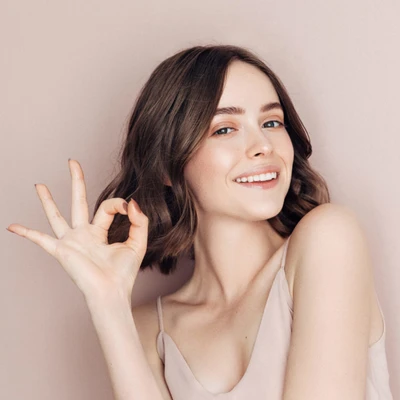 Sở hữu làn da trắng sáng tại nhà nhờ vào các thiết bị làm đẹp.