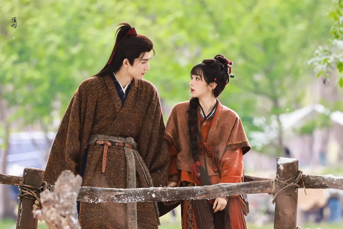 Trục Ngọc là phim thuộc thể loại cổ trang chuyển thể từ Hầu Phu Nhân Và Đao Mổ Lợn