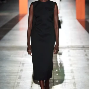 00029-prada-fall-2023-ready-to-wear-credit-gorunway