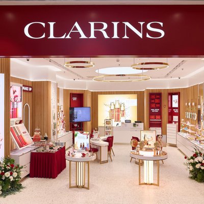 Clarins khai trương cửa hàng
