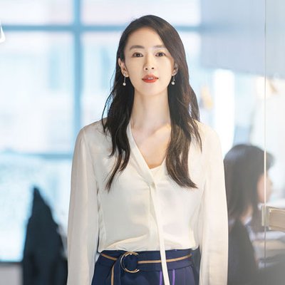 Thời trang của Đồng Dao trong 30 chưa phải hết