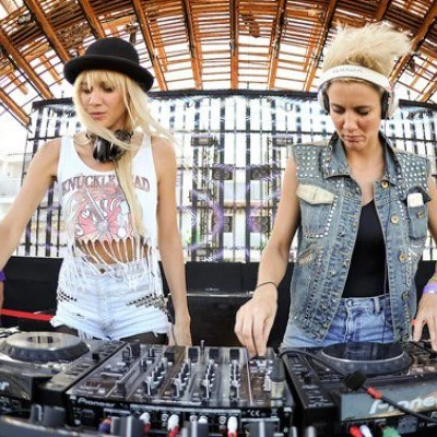 Nervo - Những cô nàng nghịch đĩa
