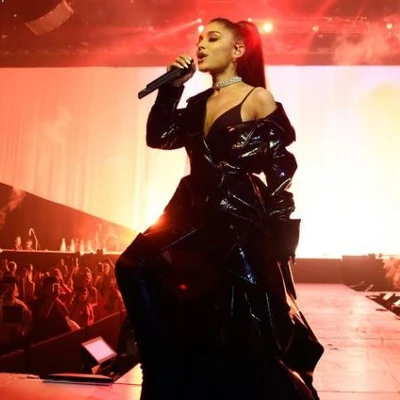 Việt Nam đã sẵn sàng để đón tour diễn “Dangerous Woman” của Ariana Grande