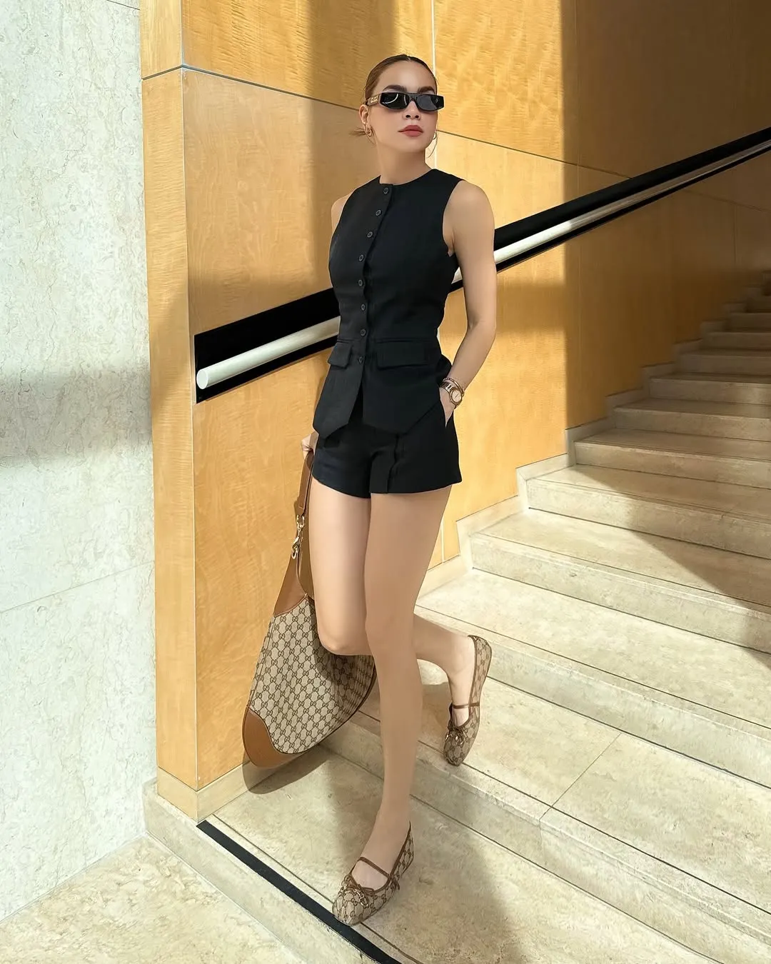 giày bệt quà cho ngày của mẹ