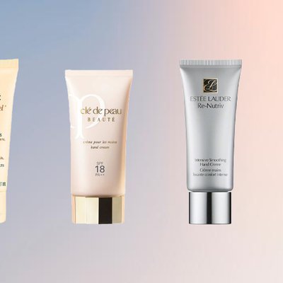 Cần sử dụng kem dưỡng da tay để bảo vệ làn da khỏi những tác nhân gây khô sạm và lão hóa