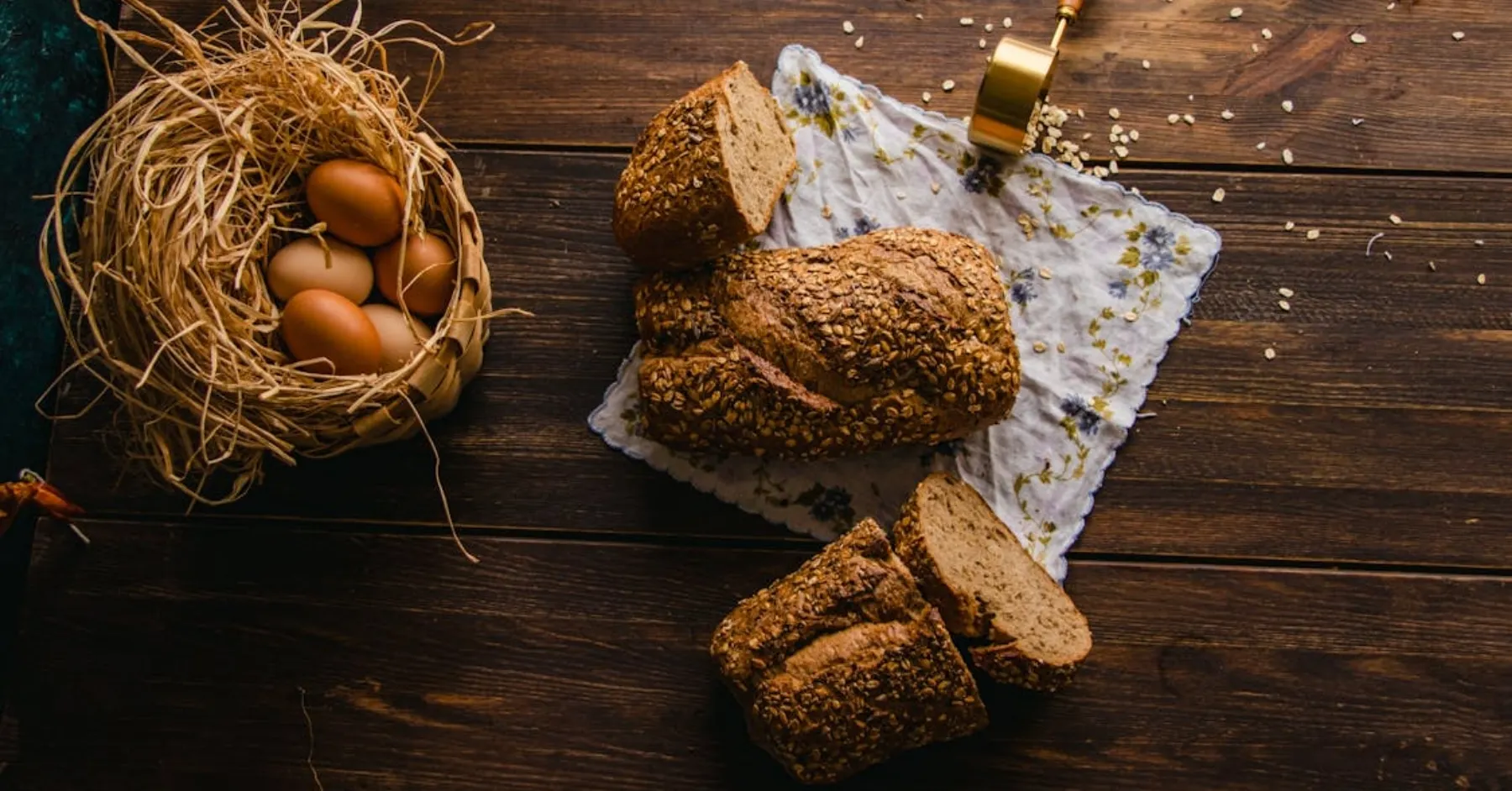 Bánh mì yến mạch được làm từ những nguyên liệu tự nhiên