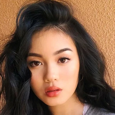 xu hướng trang điểm Hè ft01