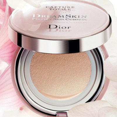 Dreamskin Perfect Skin Cushion vượt qua cả định nghĩa trang điểm