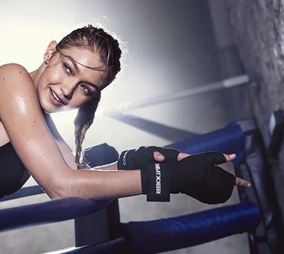 Gigi Hadid khoe kỹ năng kickboxing chuyên nghiệp