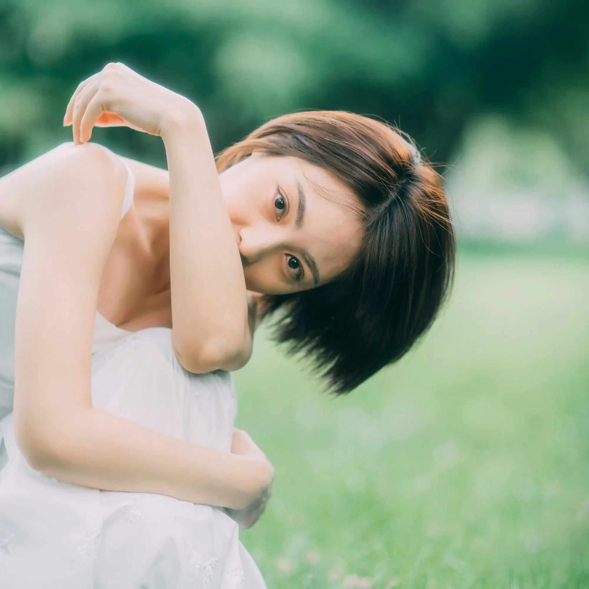 cô gái e ấp trong bài trắc nghiệm