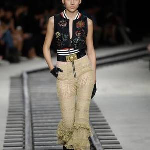 Tuần lễ Thời trang ELLE Thailand Xuân-Hè 2016