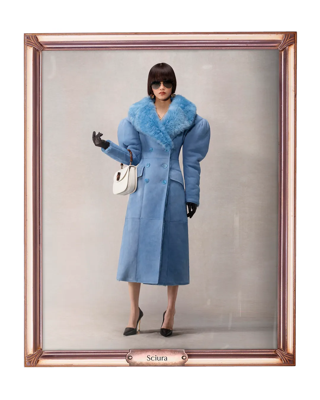 trech coat lông vũ bộ sưu tập Gucci La Famiglia