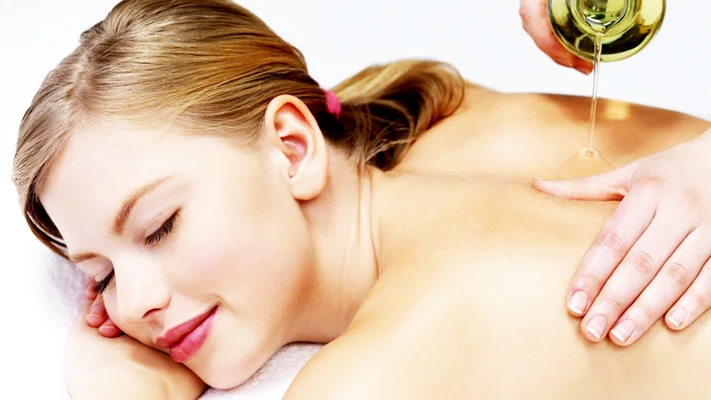 Các loại tinh dầu dưỡng da giúp dưỡng ẩm phù hợp với da chàm