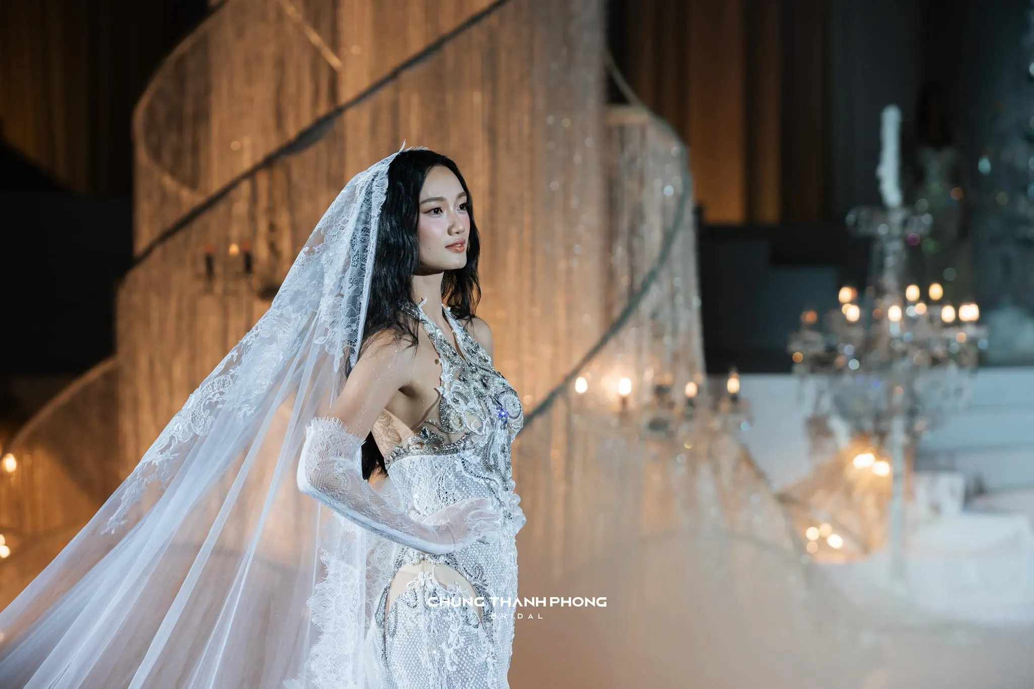 quỳnh anh trong thiết kế chung thanh phong