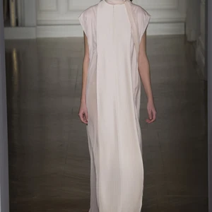 Những BST nổi bật tại tuần lễ Haute Couture Xuân-Hè 2017 - ELLE VN