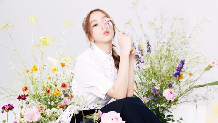 Marie Claire Jisoo