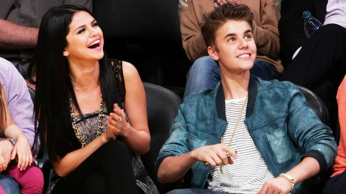 Học hỏi Selena Gomez và Justin Bieber để quay về làm bạn với người yêu cũ - ELLE Việt Nam