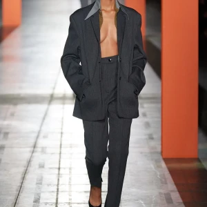 00016-prada-fall-2023-ready-to-wear-credit-gorunway