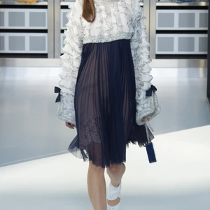 Kho dữ liệu số khổng lồ tại Chanal Xuân-Hè 2017