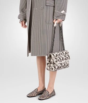 Chào đón giáng sinh & năm mới cùng mức khuyến mãi hấp dẫn từ Bottega Veneta