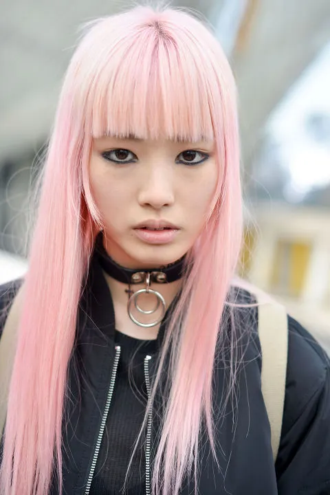 Những kiểu vòng choker thời thượng được các sao yêu thích - ELLE VN
