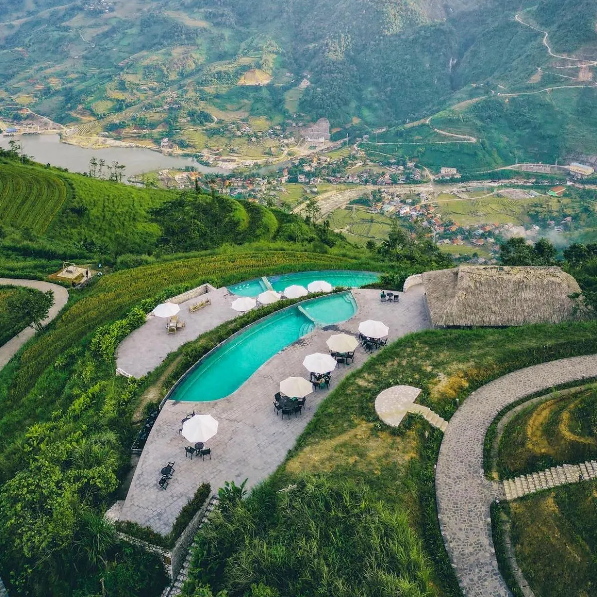 bể bơi topas ecolodge