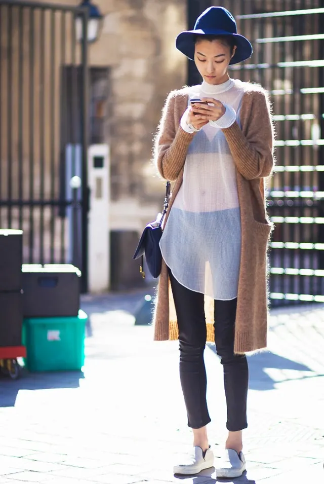 elle style calendar: ao cardigan