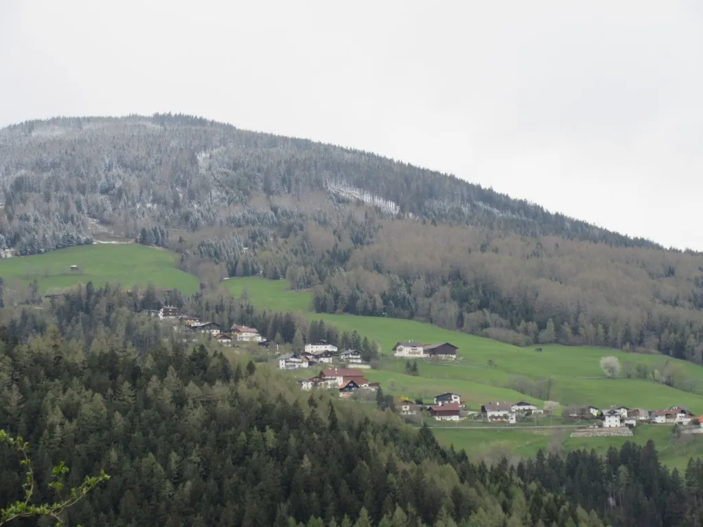 Du lịch châu Âu vùng phố núi 3