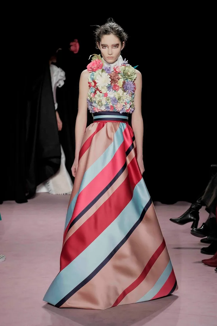 ELLE Việt Nam - Những thiết kế tốn thời gian nhất trong tuần lễ thời trang cao cấp Haute Couture 2018 (8)