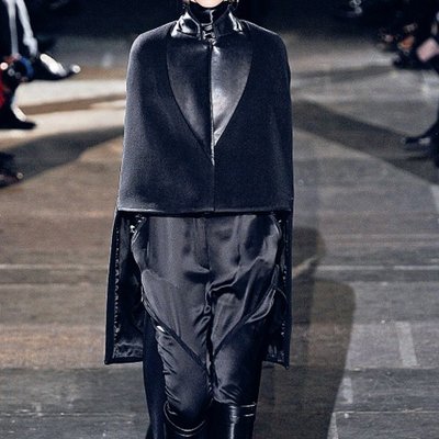 thoi trang gothic