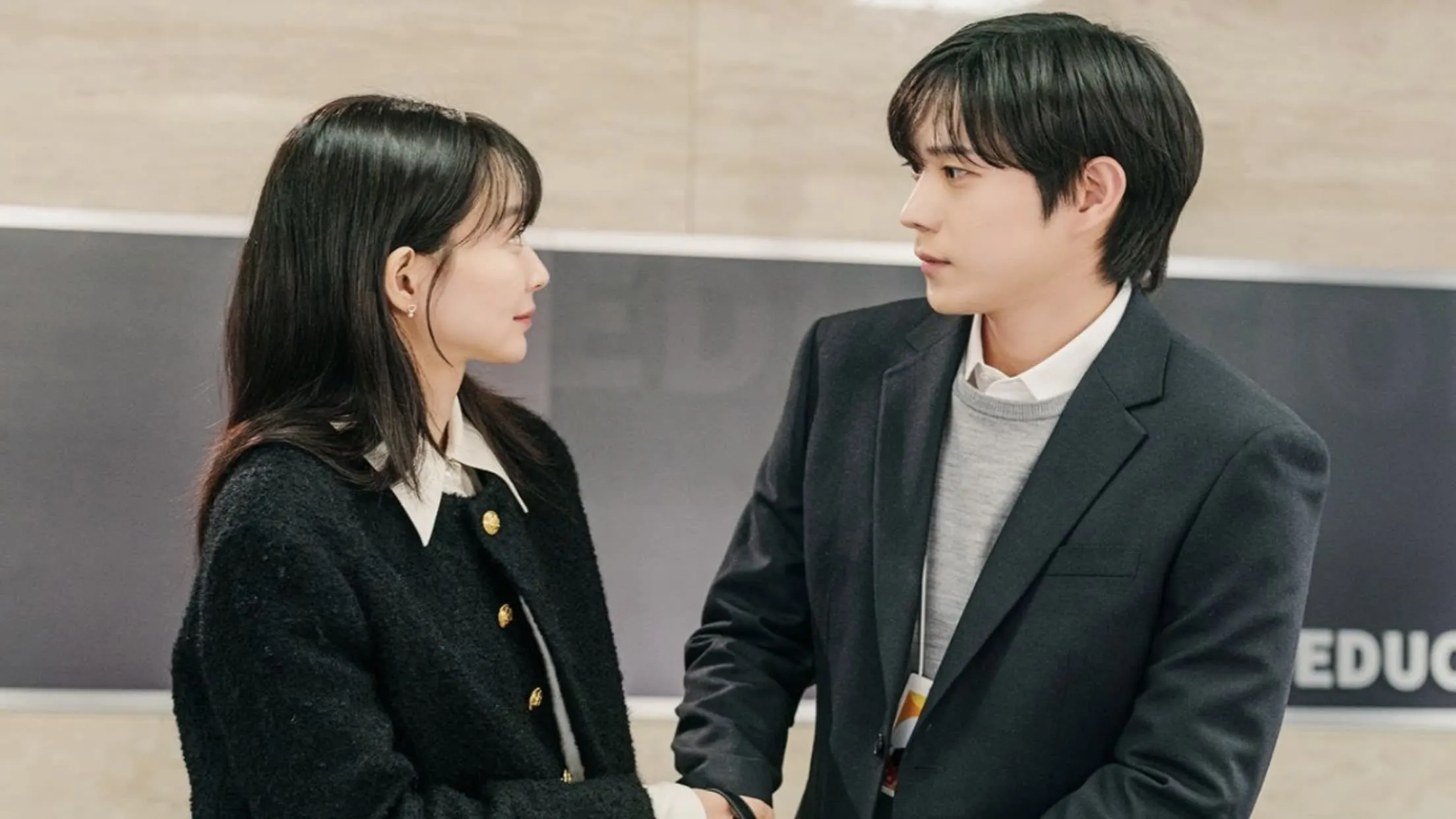 Một cảnh trong phim Hàn "No Gain No Love"