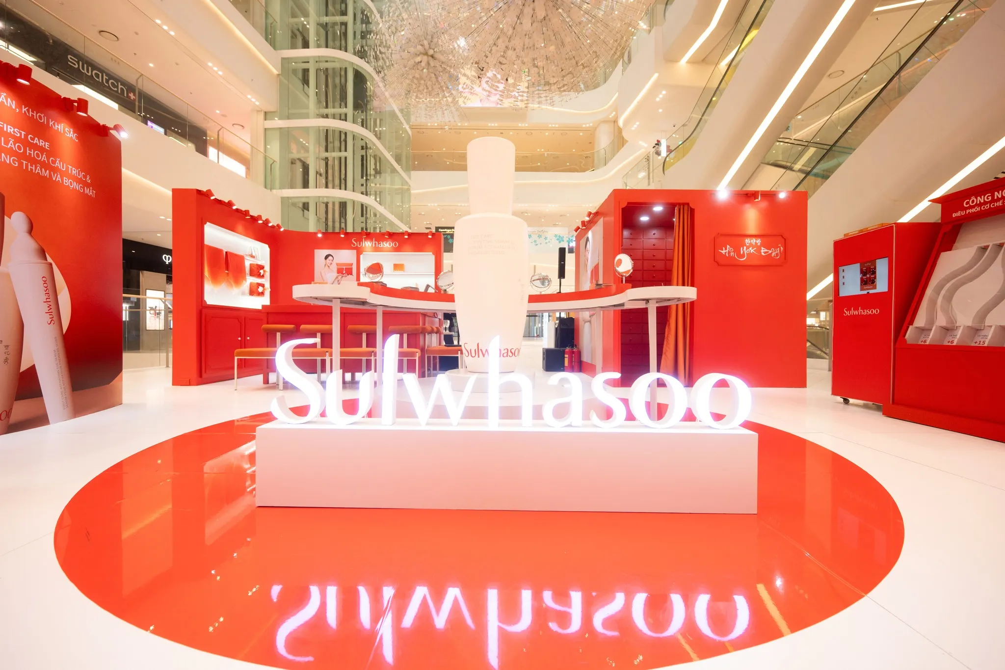 Không gian “Dược Phòng Khí Sắc – Hanyakbang” tại Lotte Mall West Lake