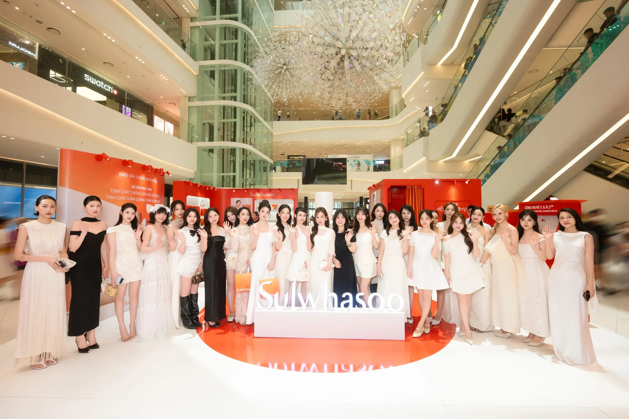 các influencer tại sự kiện Sulwhasoo