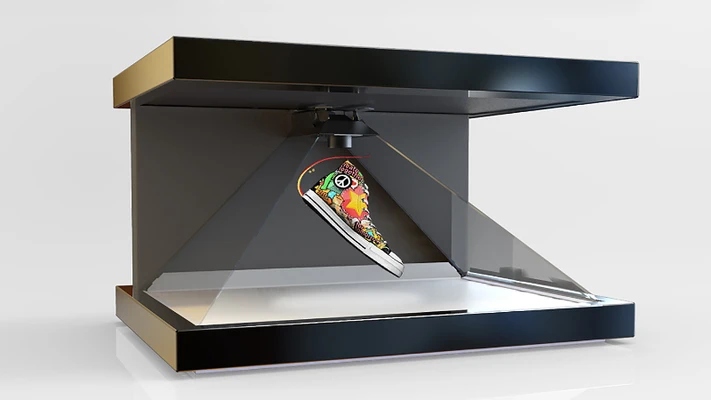 trình chiếu giày converse dưới dạng 3D hologram tại vạn hạnh mall
