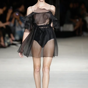 Tuần lễ Thời trang ELLE Thailand Xuân-Hè 2016