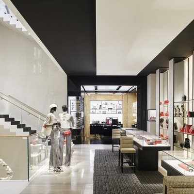 Điểm tin thời trang: Chanel mở cửa hàng flagship lớn nhất ở New York, Celine và Givenchy trình diễn BST nam tháng 1/2019