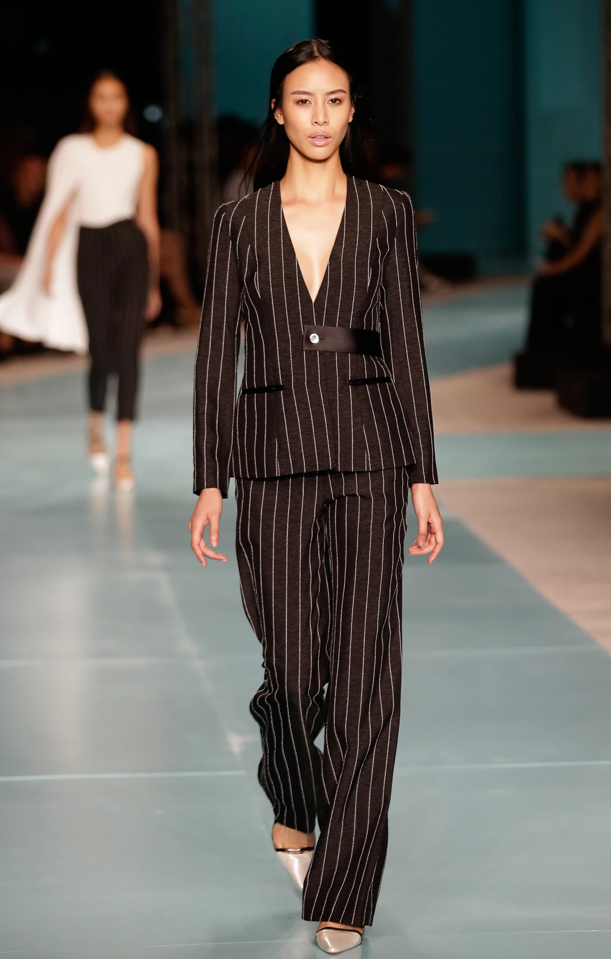 Tuần lễ Thời trang ELLE Thailand Xuân Hè 2016