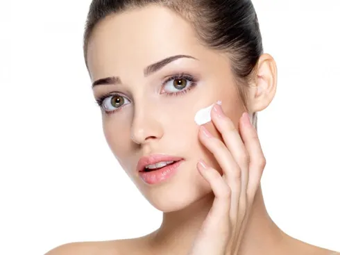 Kem dưỡng ẩm cho da mặt