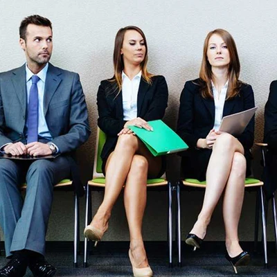 ELLE lắng nghe bạn: Để tự tin khi đi phỏng vấn xin việc