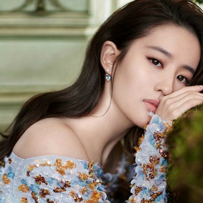 Làm đẹp với nước khoáng như Lưu Diệc Phi, liệu có phù hợp với bạn?