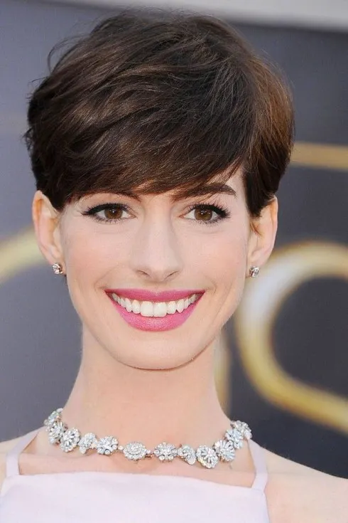 anne-hathaway-makeup