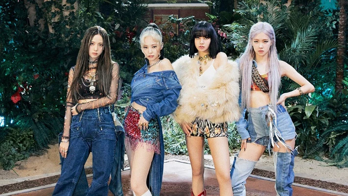 thời trang blackpink trong mv how you like that