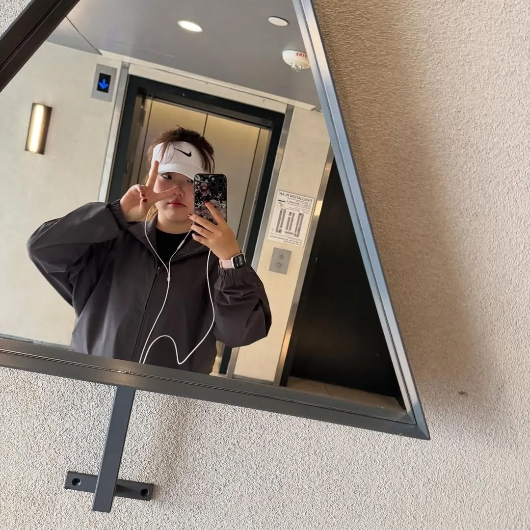 Lee Suhyun ưu tiên đi bộ thay vì chạy bộ