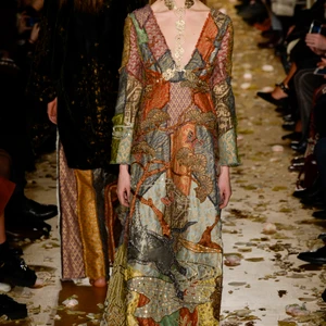 valentino-spring2016-ellevietnam(6)