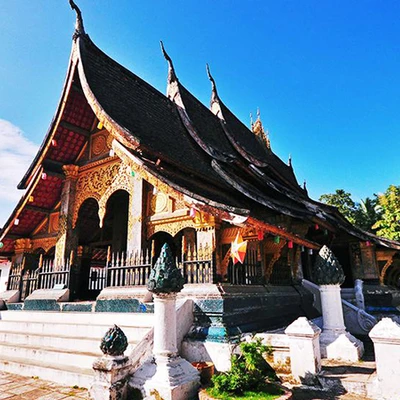 Luang Prabang: Thành phố linh thiêng của những ngôi chùa vàng