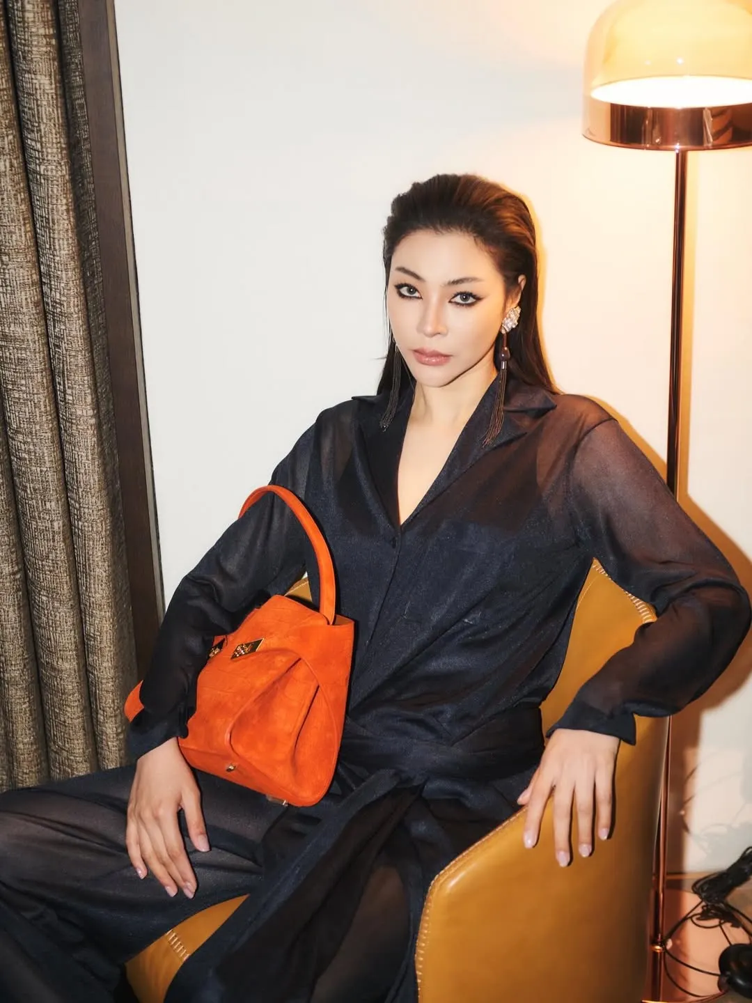 Faye Peraya tại show Ferragamo Thu Đông 2026, lọt top sao có EMV lớn nhất 2