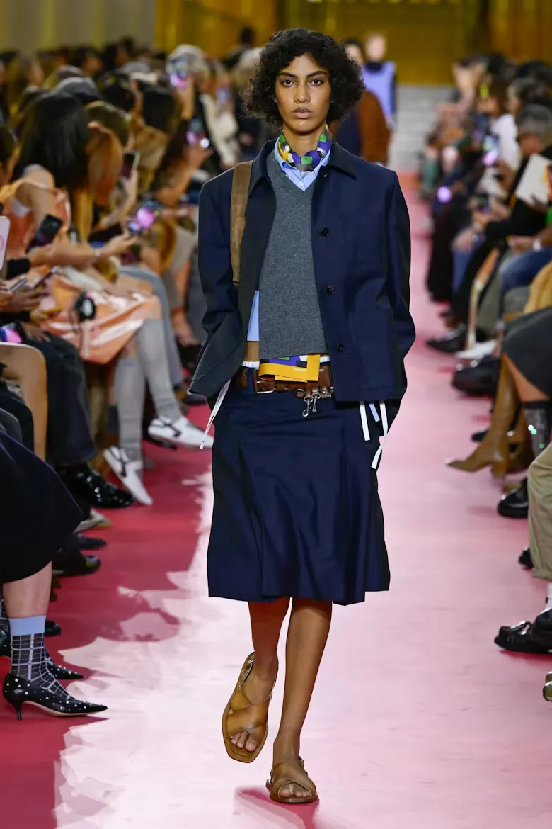 Chân váy trên sàn diễn Miu Miu Xuân-Hè 2026