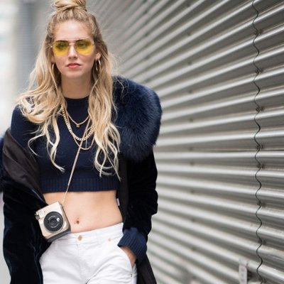 Áo crop top – “át chủ bài” mới trong tủ đồ thời trang mùa Thu – Đông