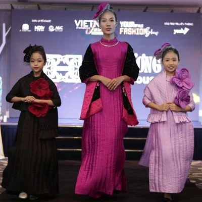 Đón Giáng Sinh 2018 cùng show thời trang ứng dụng Your style fashion show 2