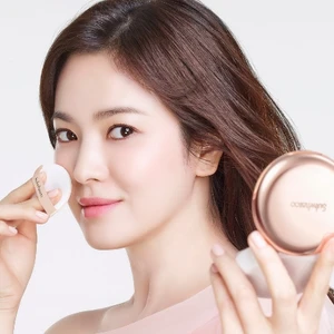 Đón đầu xu hướng làm đẹp Hàn Quốc năm 2019: Trong trẻo như cánh hoa mai mơ nở đầy tinh tế | ELLE Việt Nam